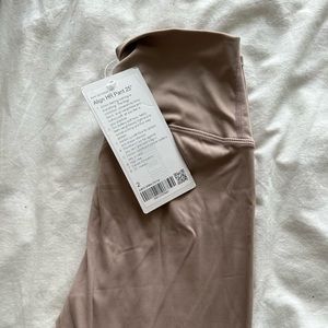 Lulu lemon leggings
